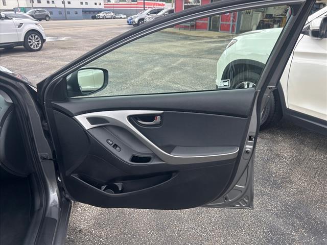 2013 Hyundai Elantra GLS Limited GS SE Tech photo 14