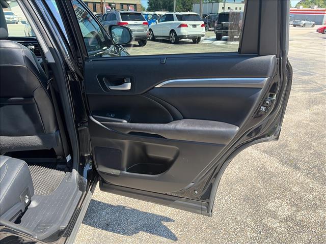 2017 Toyota Highlander SE:HS455560
