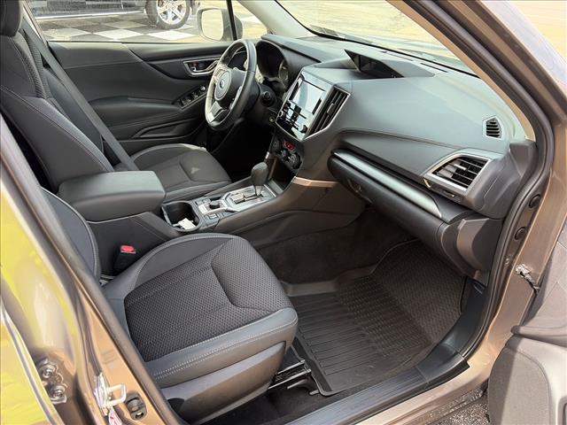 2019 Subaru Forester Premium:KH567594
