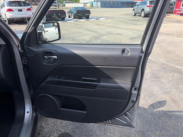 2015 Jeep Patriot Latitude:FD291345