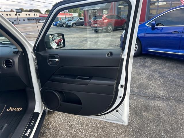 2016 Jeep Patriot Latitude:GD596468