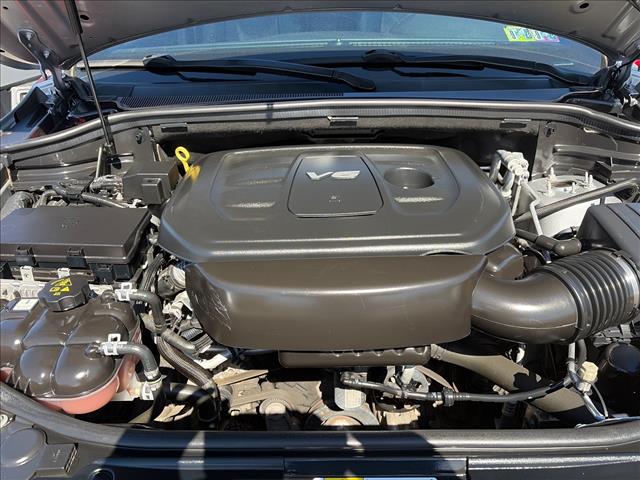 2017 Jeep Grand Cherokee Limited:HC830374
