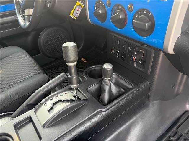 2007 Toyota FJ Cruiser:70051257