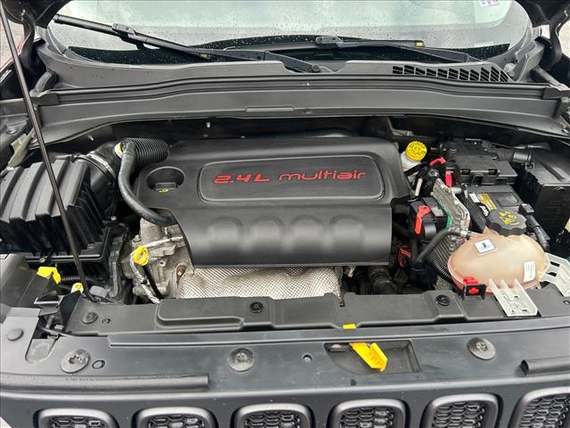 2017 Jeep Renegade Trailhawk:HPG55072