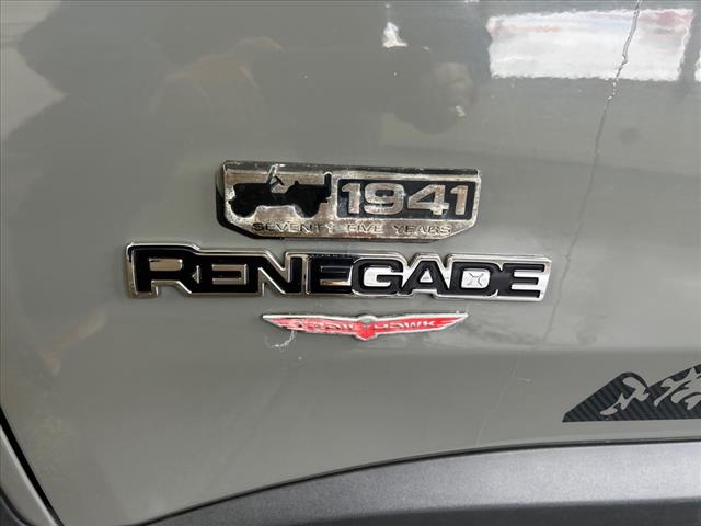 2021 Jeep Renegade Latitude:MPN22535