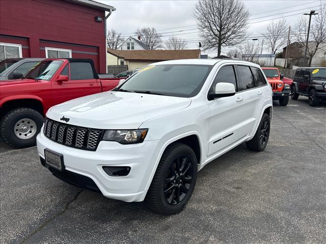 2020 Jeep Grand Cherokee Laredo E  LC297795