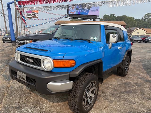 Photo of 2007 Toyota FJ Cruiser in Erie, PA 2007 Toyota FJ Cruiser 70051257