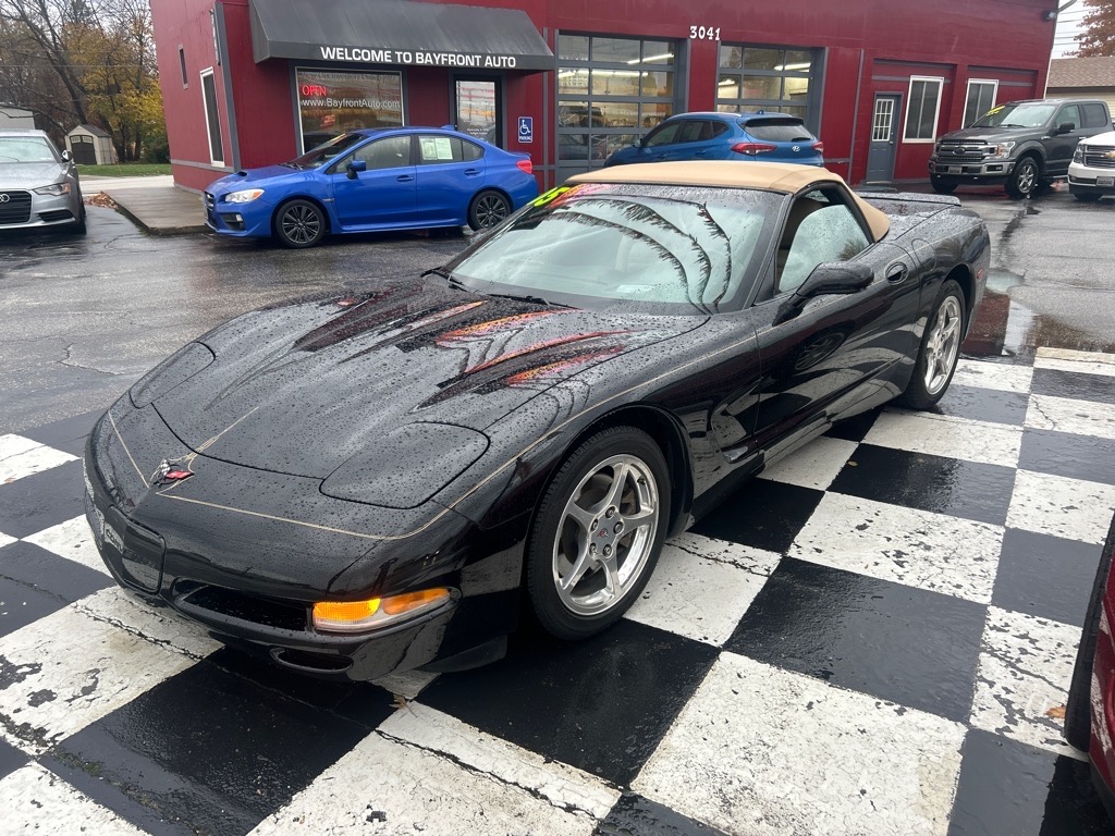 2004 Chevrolet Corvette Base