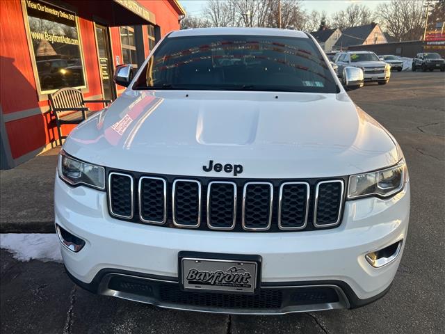 2017 Jeep Grand Cherokee Limited:HC618595