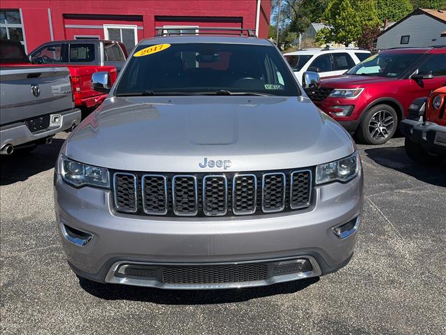 2017 Jeep Grand Cherokee Limited:HC830374