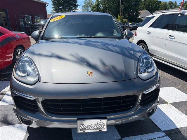 2017 Porsche Cayenne S:HLA53575