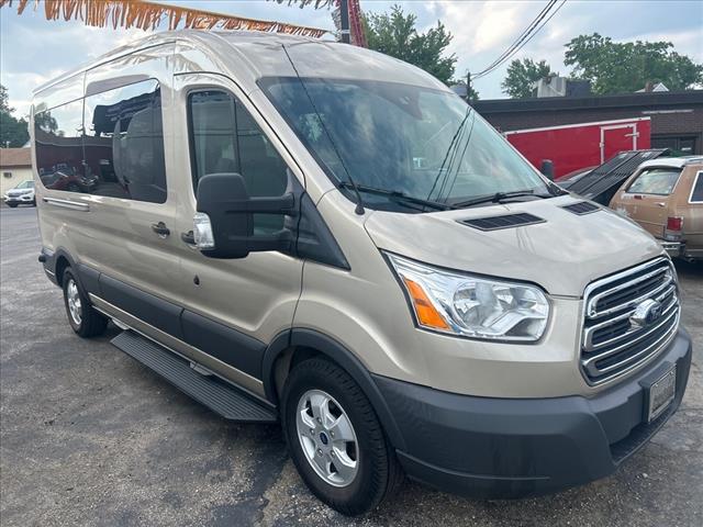 2018 Ford Transit XLT photo 3