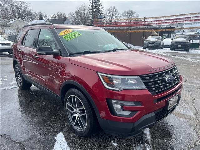 2016 Ford Explorer Sport:GGC39491