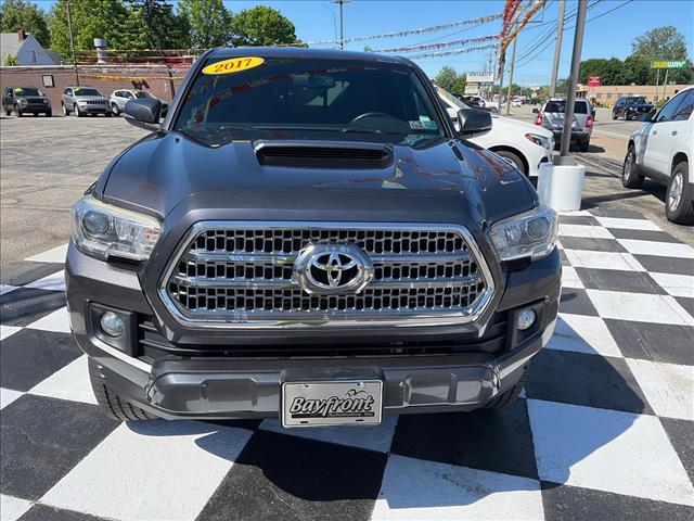 2017 Toyota Tacoma TRD Sport:HX048431