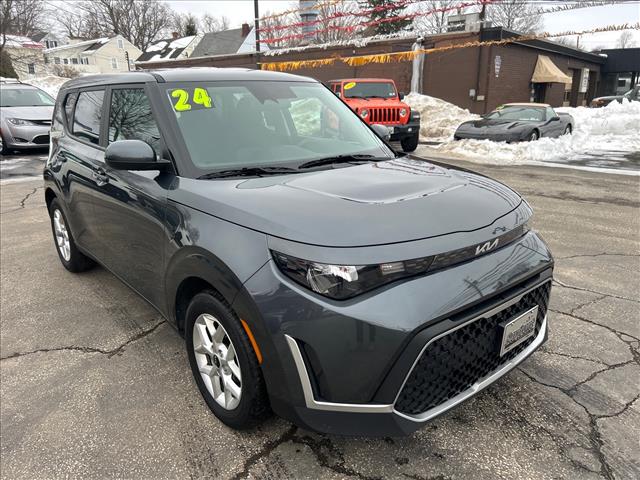 2024 Kia Soul LX:R7916084