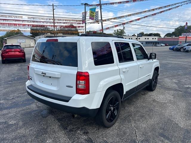 2016 Jeep Patriot Latitude:GD596468