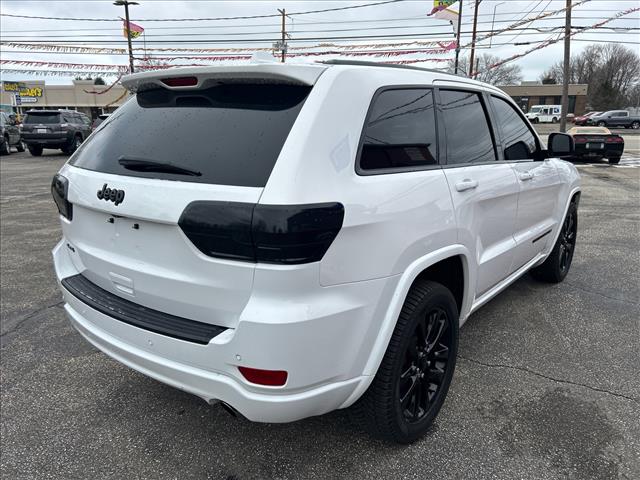 2020 Jeep Grand Cherokee Laredo E:LC297795