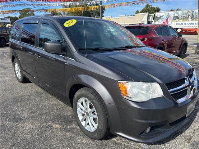 2020 Dodge Grand Caravan SXT photo 3