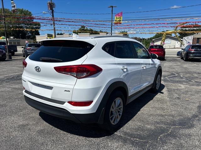 2018 Hyundai Tucson SEL photo 3