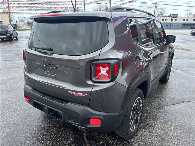 2017 Jeep Renegade Trailhawk:HPG55072