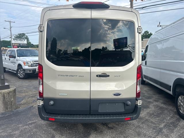2018 Ford Transit XLT photo 5