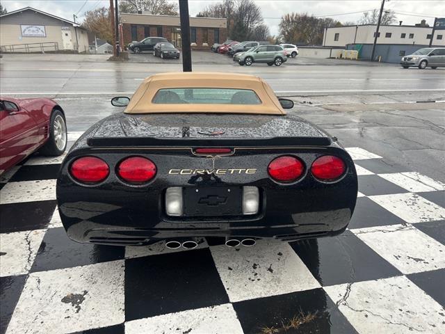 2004 Chevrolet Corvette:45107857