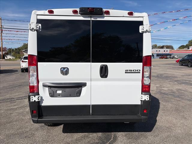 2025 RAM ProMaster Tradesman 2500:SE526644