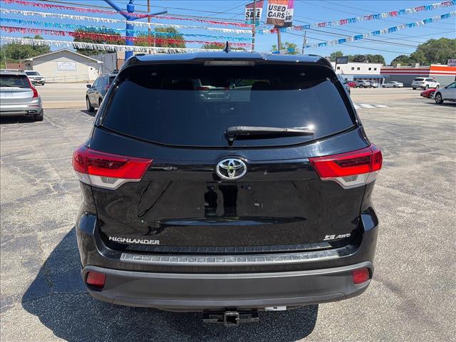 2017 Toyota Highlander SE:HS455560