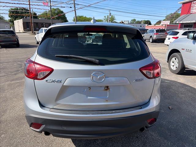 2016 Mazda CX-5 Sport:G0610028