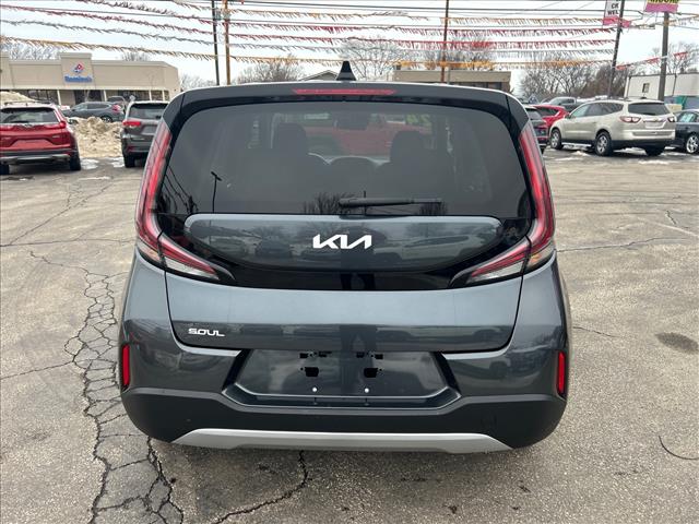 2024 Kia Soul LX:R7916084