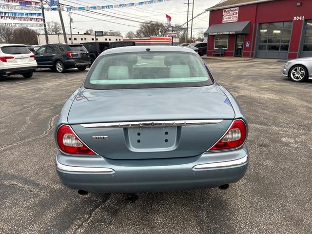 2006 Jaguar XJ XJ8 L photo 5