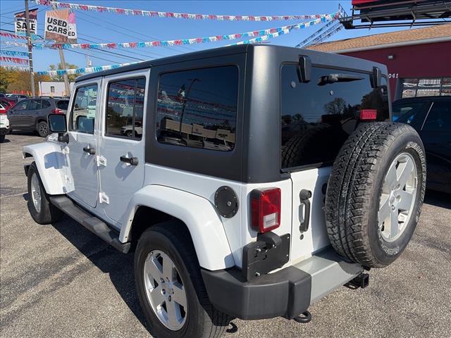 2012 Jeep Wrangler Unlimited Sahara:CL153385