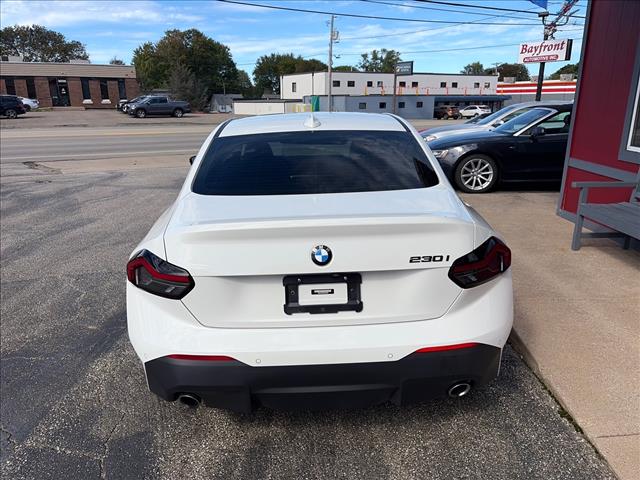 2022 BMW 2 Series 230i:N8C55056