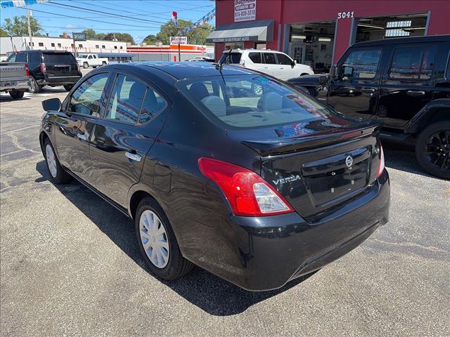 2019 Nissan Versa SV:KL843755