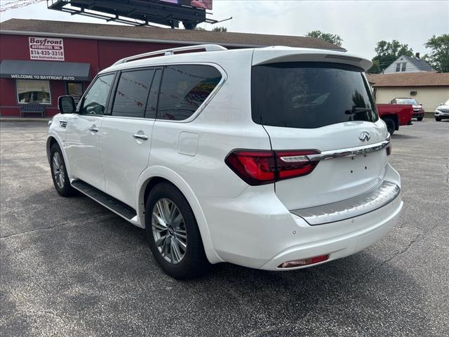 2019 Infiniti QX80 Luxe photo 6