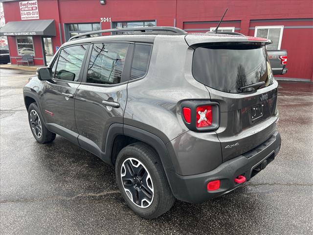 2017 Jeep Renegade Trailhawk:HPG55072