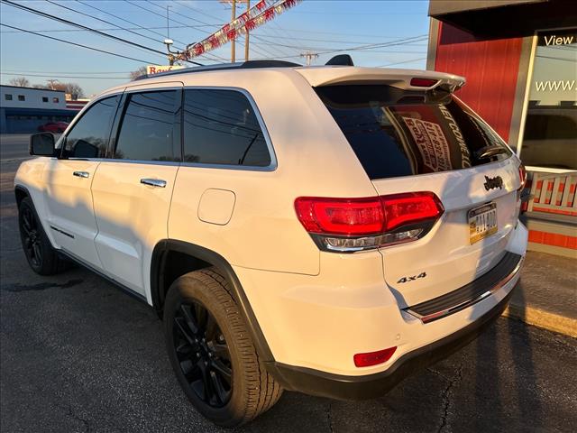 2017 Jeep Grand Cherokee Limited:HC618595