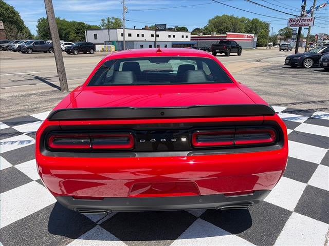 2023 Dodge Challenger R/T:PH577710