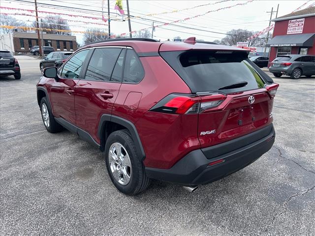 2019 Toyota RAV4 XLE:KC005032