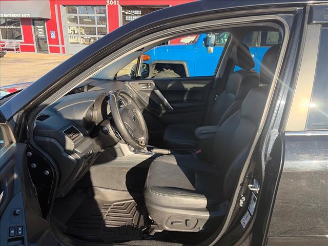 2016 Subaru Forester 2.0XT Touring:GH421130