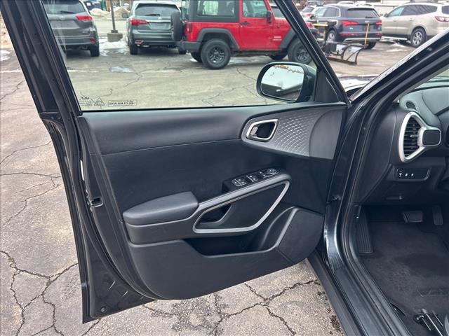 2024 Kia Soul LX:R7916084