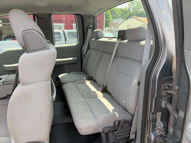 2005 Ford F-150 STX:5NB25076