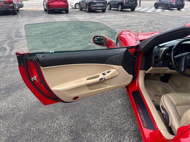 2005 Chevrolet Corvette photo 9