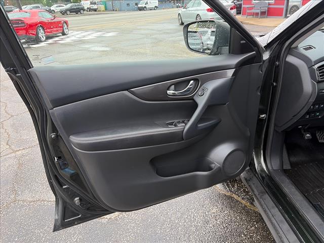 2019 Nissan Rogue SV:KC798857