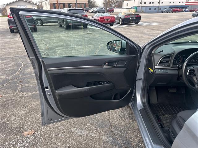 2017 Hyundai ELANTRA Value Edition:HH170252