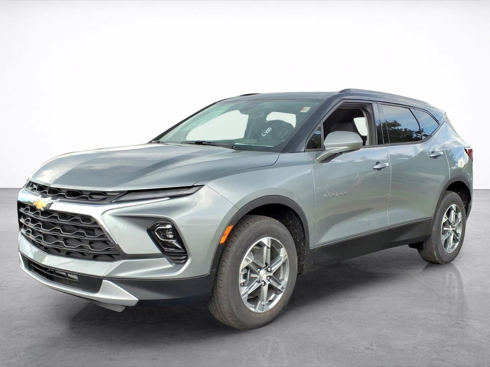 Sterling Gray Metallic Gxd 2026 Chevrolet Blazer SUV / Crossover 9-Speed Automatic