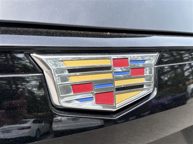 2023 Cadillac Escalade ESV Sport Platinum