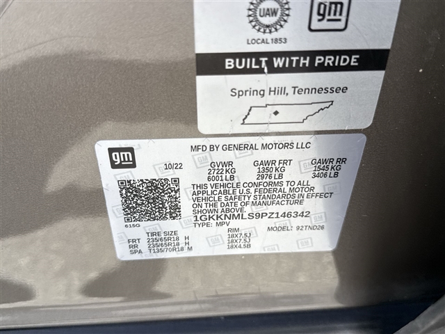 2023 GMC Acadia SLT