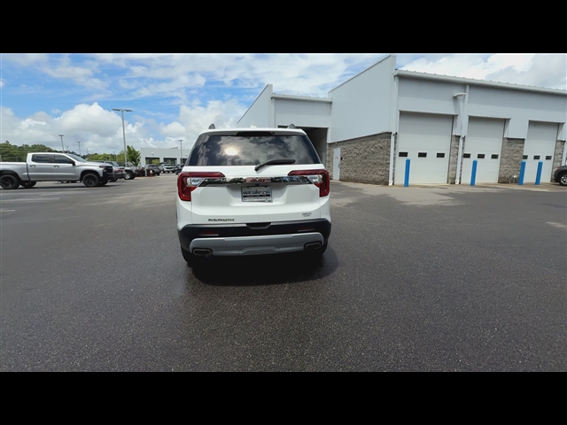 2021 GMC Acadia SLT
