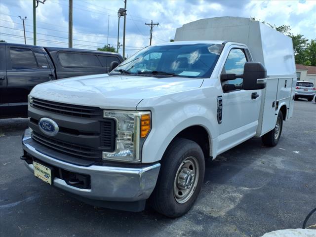 2017 Ford F-350 Super Duty XL